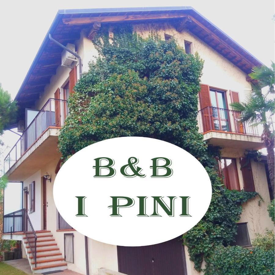 I Pini B&B Castagnito ภายนอก รูปภาพ